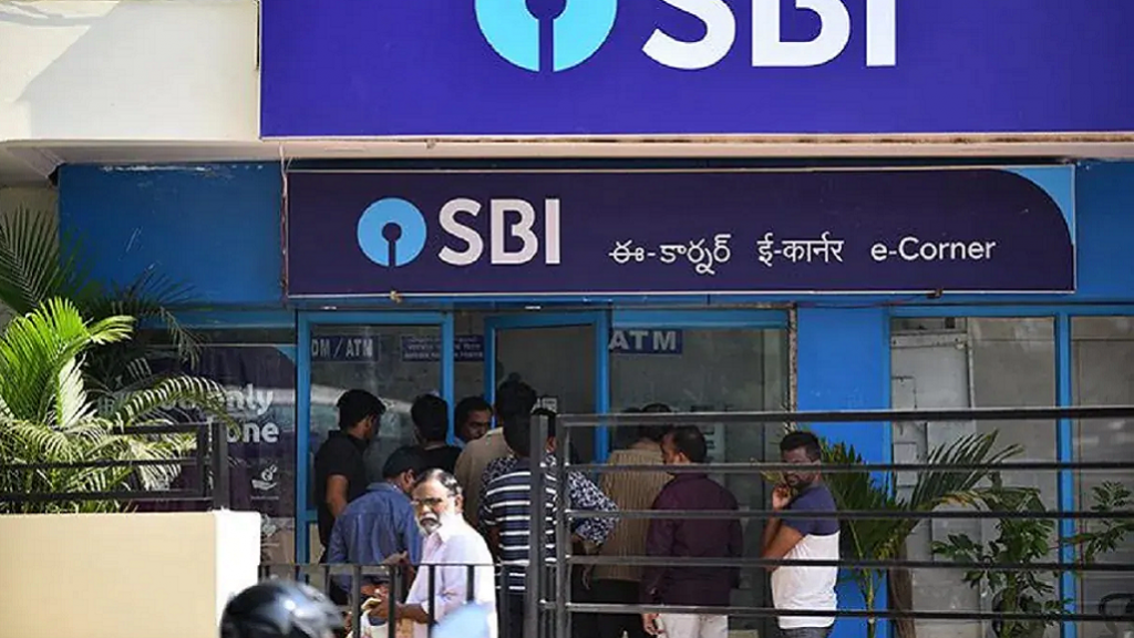 SBI board approves $2 bn fund raise in FY23 in single or multiple ...